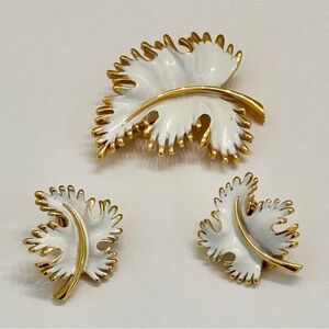 Vintage Monet Brooch and Earring Set